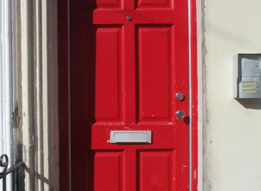 Great Location, 34B Magdala Street, Botanic Area, Belfast, BT7 1PU