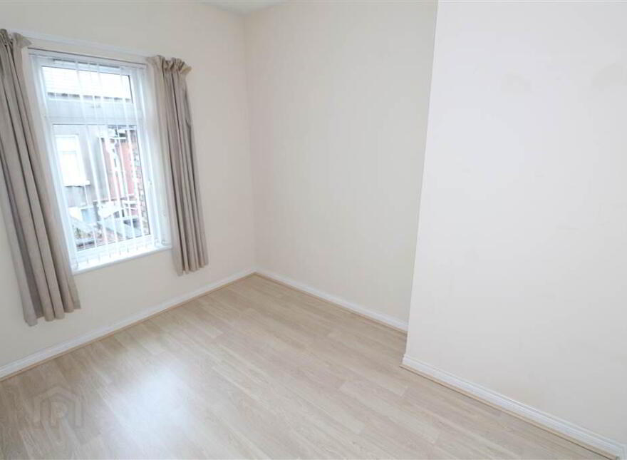 38 Kensington Avenue, Belfast, BT5 5JN