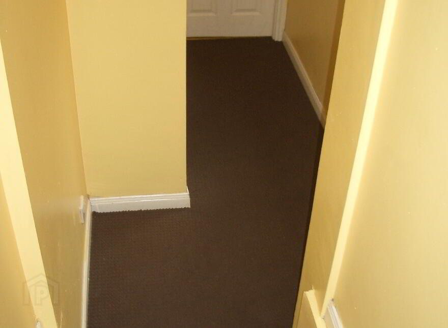 Great Location, 79B University Avenue, Queens Quarter, Belfast, BT7 1GY