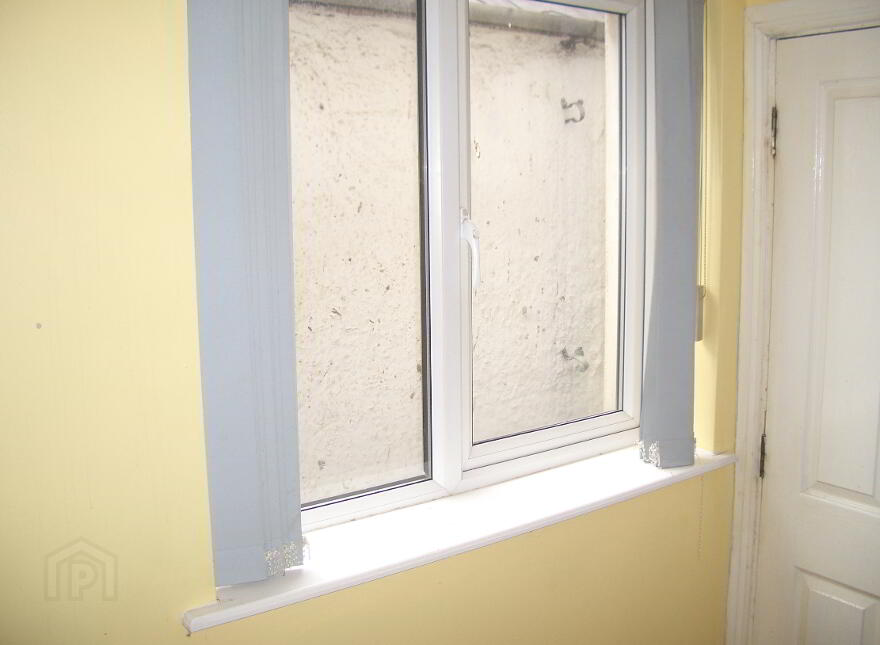 Great Location, 79B University Avenue, Queens Quarter, Belfast, BT7 1GY
