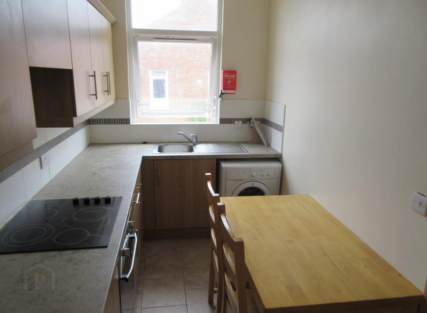 Great Location, 41D Agincourt Avenue, Queens Quarter, Belfast, BT7 1QA