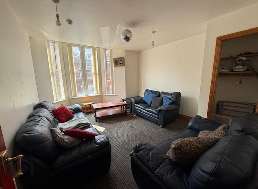 Flat 2-16 Camden Street, Belfast, BT9 6AU