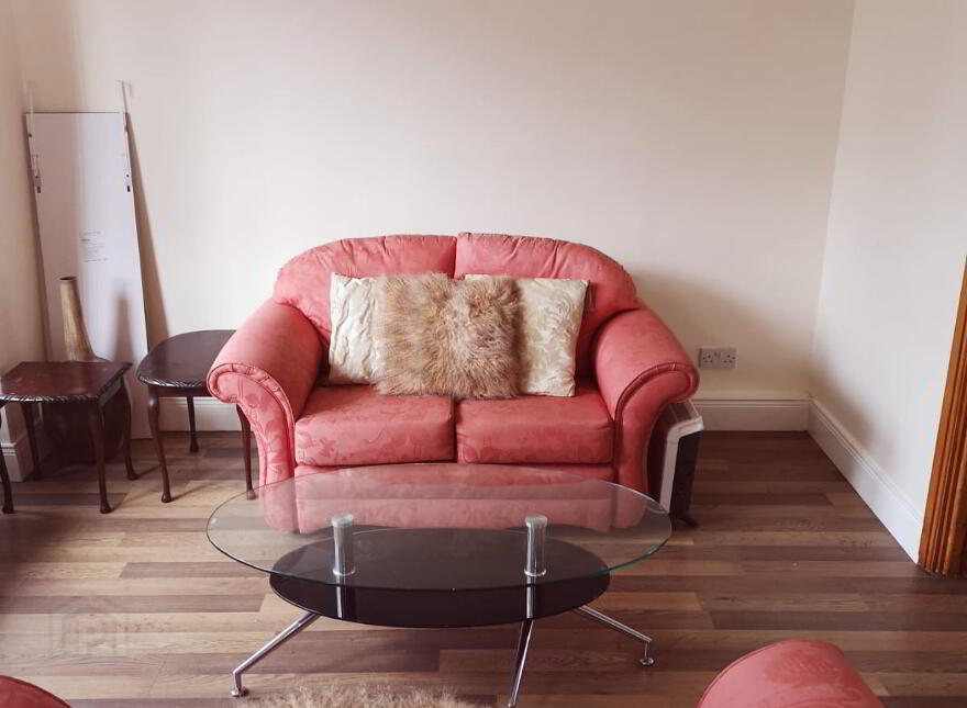 77 Ballygomartin Road, Belfast, BT13 3LB