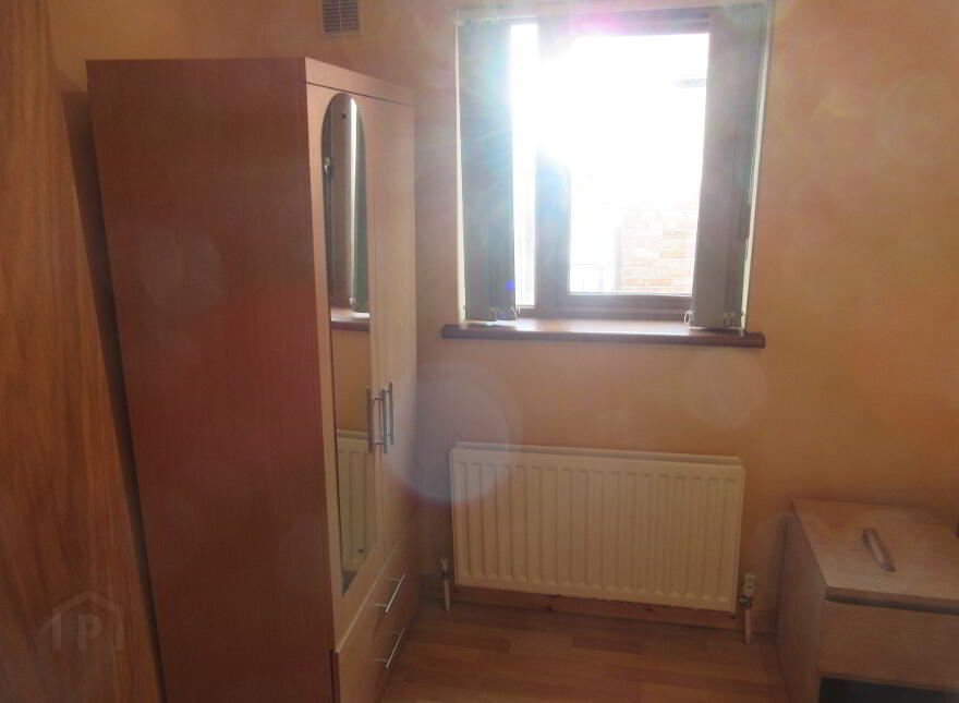2 Great Apartments, 2A Carmel Street, Queens Quarter, Belfast, BT7 1QE
