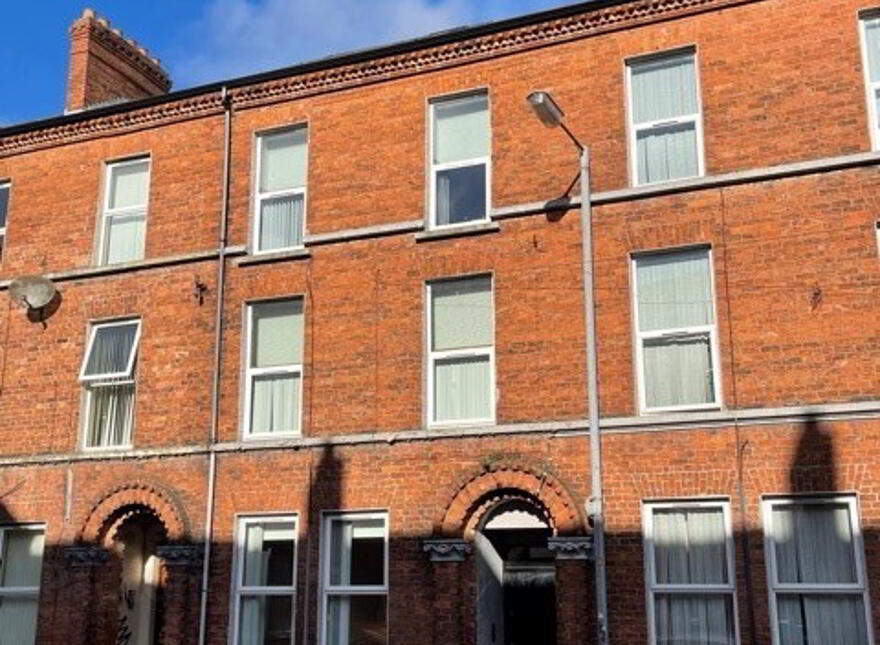 Flat 4-75 Fitzroy Avenue, Belfast, BT7 1HT photo