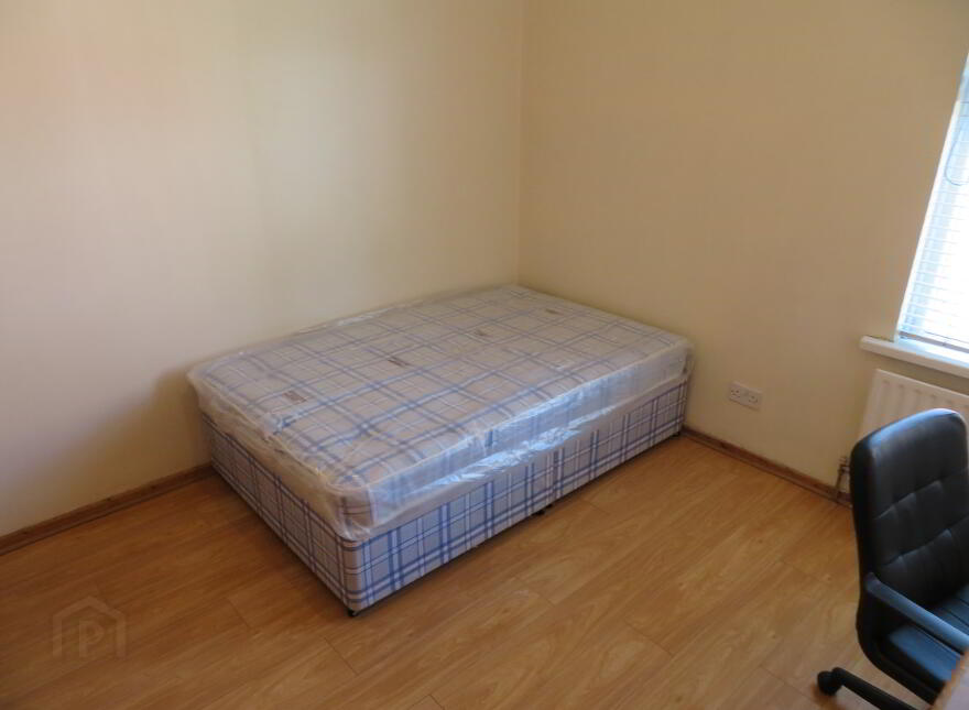 Unit B, 7 Cameron Street, Botanic, Belfast, BT7 1GU