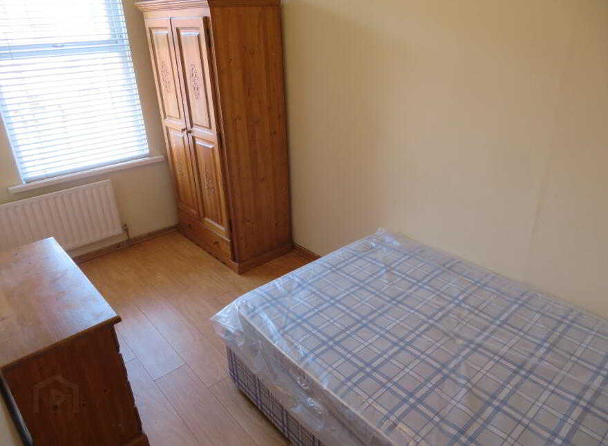 Unit B, 7 Cameron Street, Botanic, Belfast, BT7 1GU