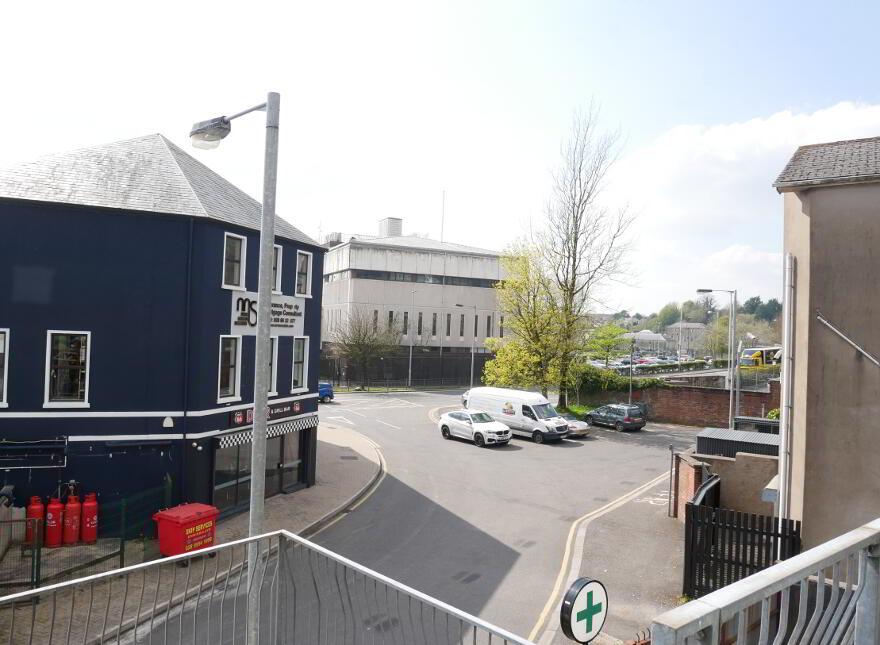 10 Church Street, Enniskillen, BT74 7EJ