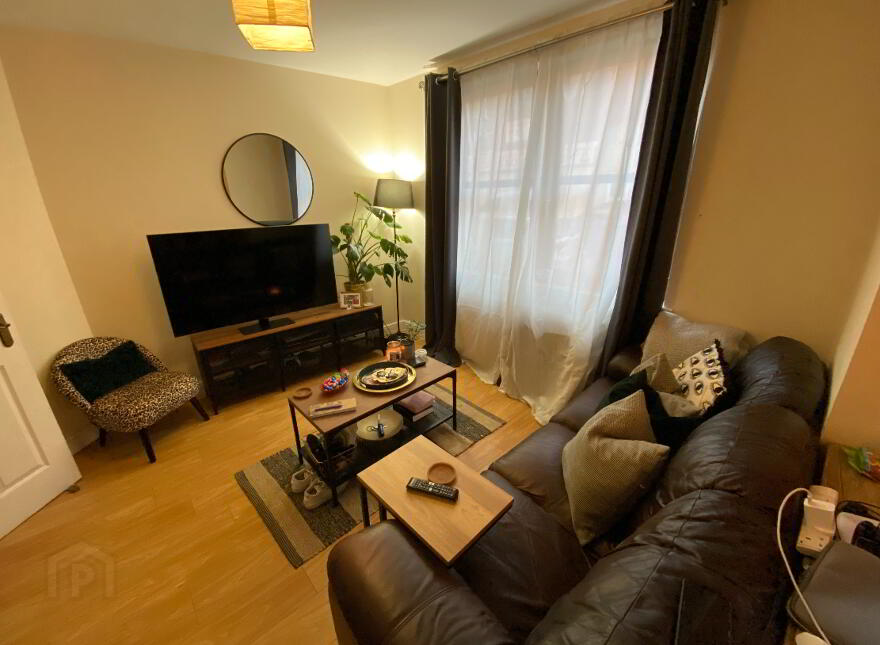 Cavendish Street, Belfast, BT12 7AW photo