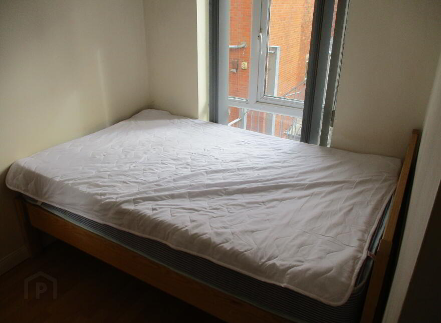 Upstairs Apartment, 34C Magdala Street, Queens Quarter, Belfast, BT7 1PU