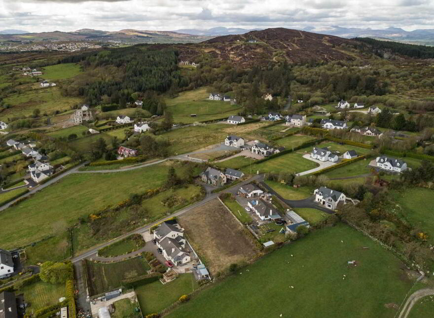 Woodlands, Letterkenny