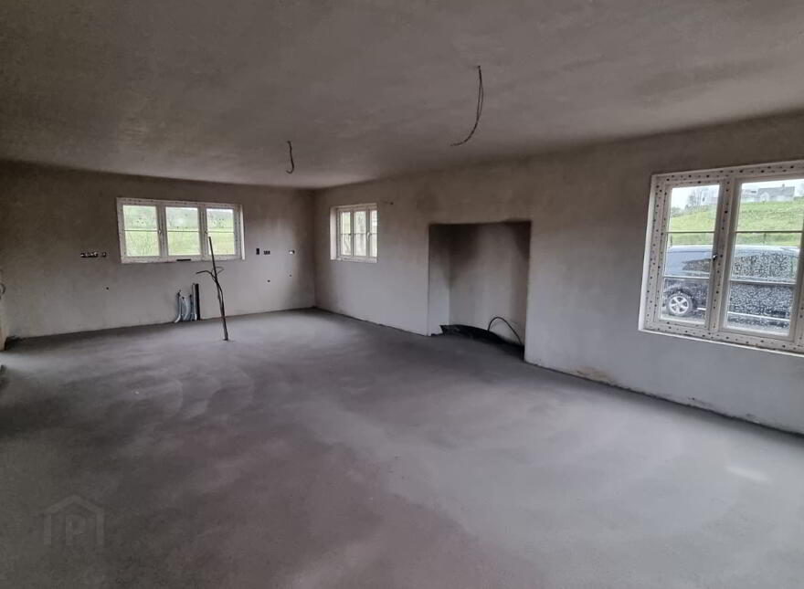 Carryglass Road, Fintona, Omagh, BT78 3PU