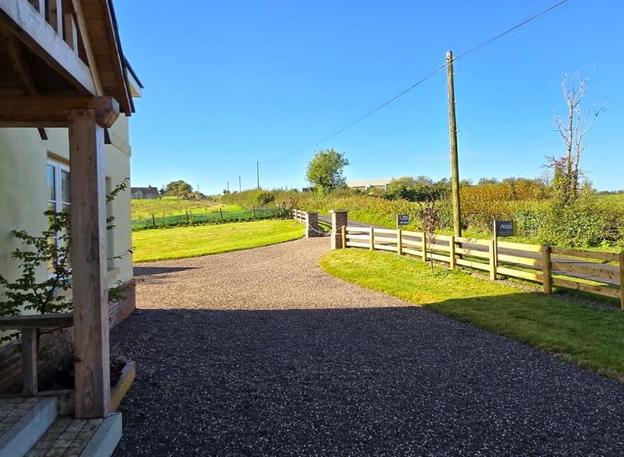 Carryglass Road, Fintona, Omagh, BT78 3PU