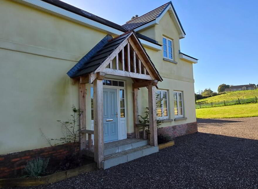 Carryglass Road, Fintona, Omagh, BT78 3PU