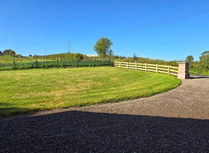 Carryglass Road, Fintona, Omagh, BT78 3PU