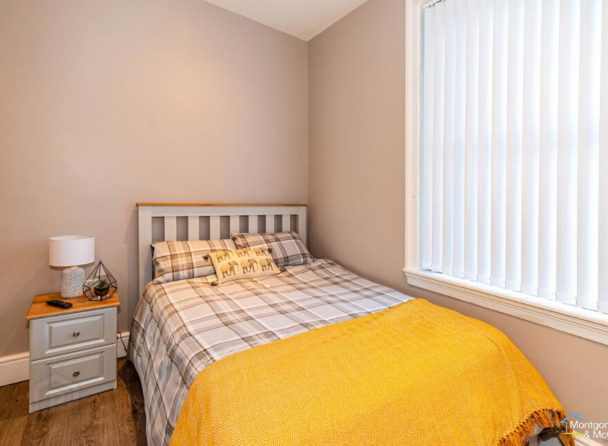 Room To Let, 20 Clarendon Street, Bills Included, Cityside, BT48 7ET