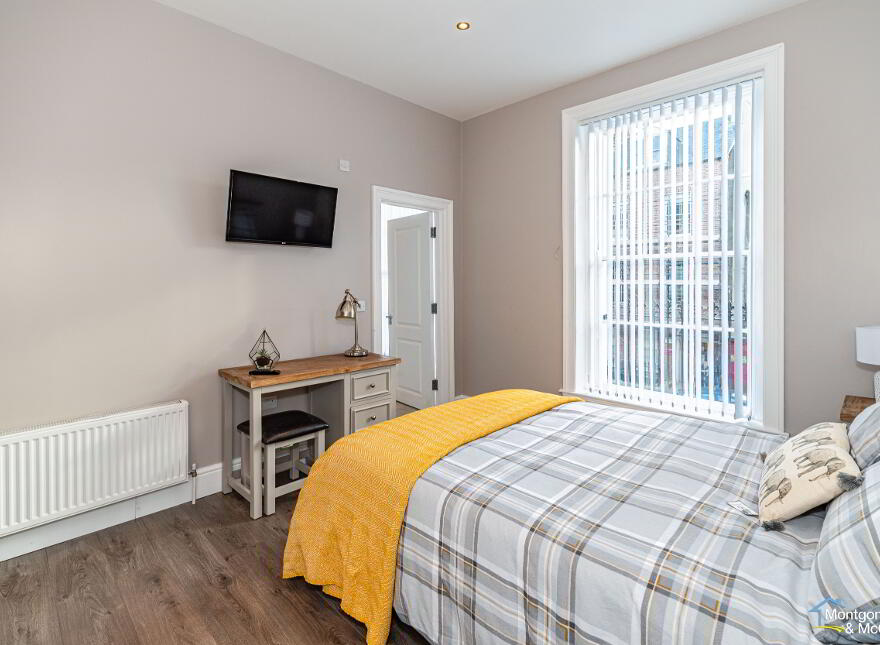Room To Let, 20 Clarendon Street, Bills Included, Cityside, BT48 7ET