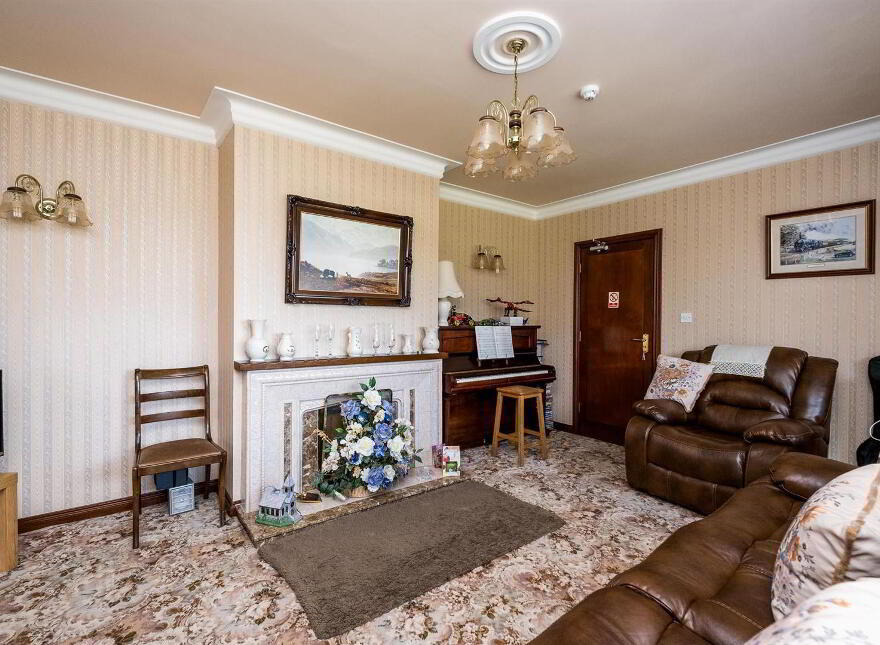 43 & 43a Peartree Road, Saintfield, BT24 8YB
