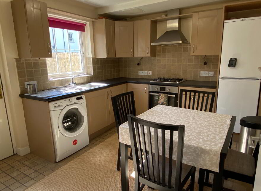 33 Leathem Square, Dundonald, Belfast, BT16 2QL