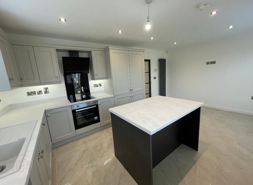 The Marengo, Drumna Avenue/Drive/Close/Grove, Annesborough Road, Lurgan, BT67 9FL