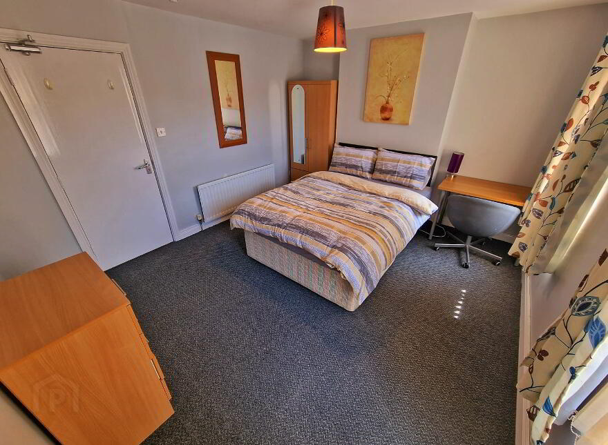 House For Rent, 61 Surrey St, Belfast, BT9 7FR