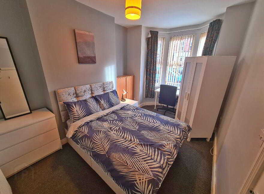 House For Rent, 61 Surrey St, Belfast, BT9 7FR
