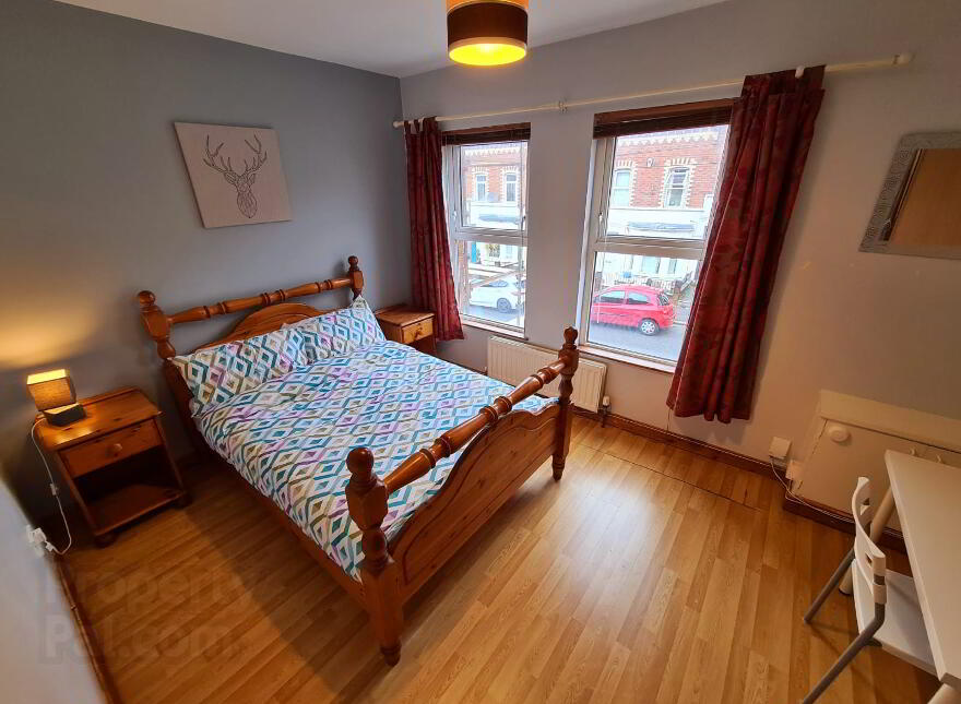 House For Rent, 8 Lisburn Ave Flat 2, Belfast, BT9 7FX photo