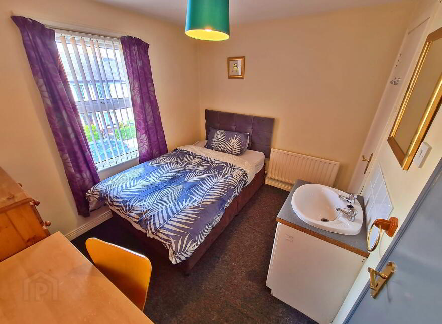 House For Rent, 25 Stranmillis Park, Belfast, BT9 5AU