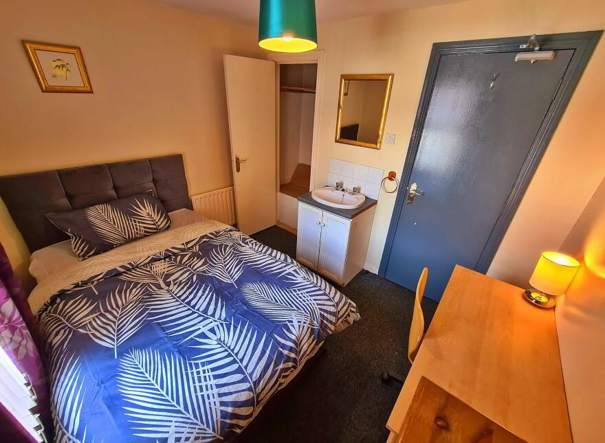 House For Rent, 25 Stranmillis Park, Belfast, BT9 5AU