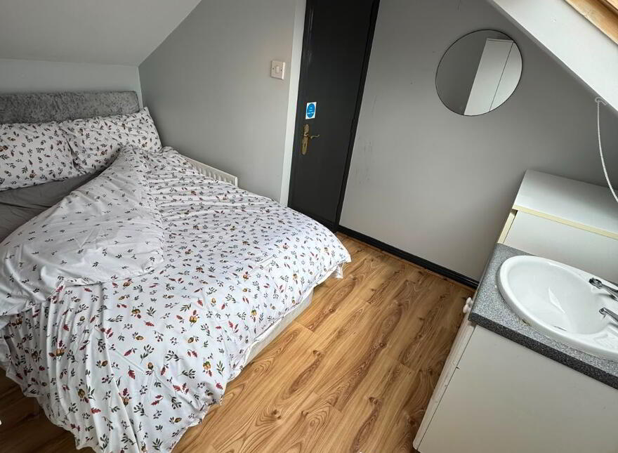 House For Rent, 25 Stranmillis Park, Belfast, BT9 5AU