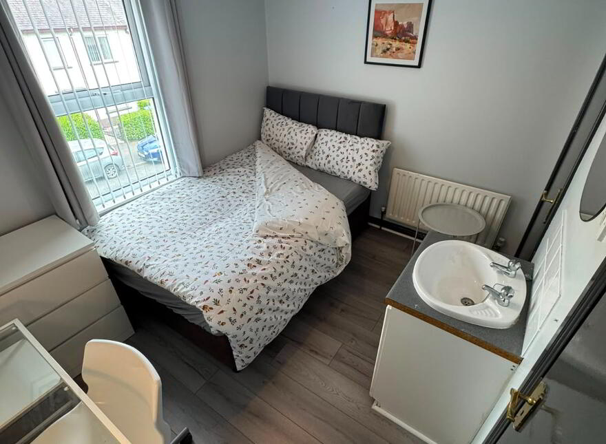 House For Rent, 25 Stranmillis Park, Belfast, BT9 5AU