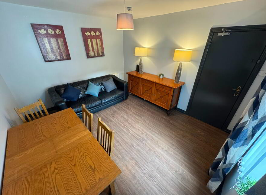House For Rent, 25 Stranmillis Park, Belfast, BT9 5AU