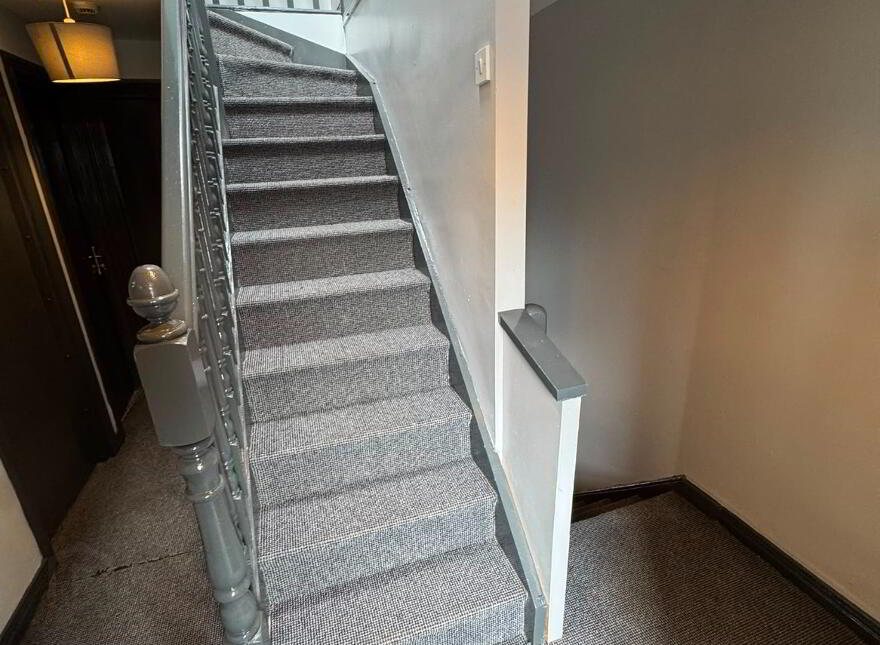 House For Rent, 25 Stranmillis Park, Belfast, BT9 5AU