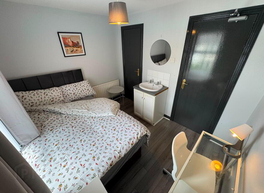 House For Rent, 25 Stranmillis Park, Belfast, BT9 5AU