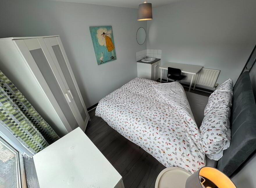 House For Rent, 25 Stranmillis Park, Belfast, BT9 5AU