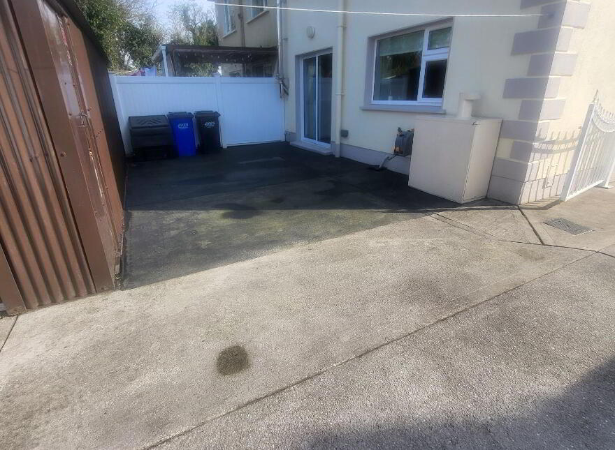 Knockmullin, Fenagh Village, Fenagh, N41VA07