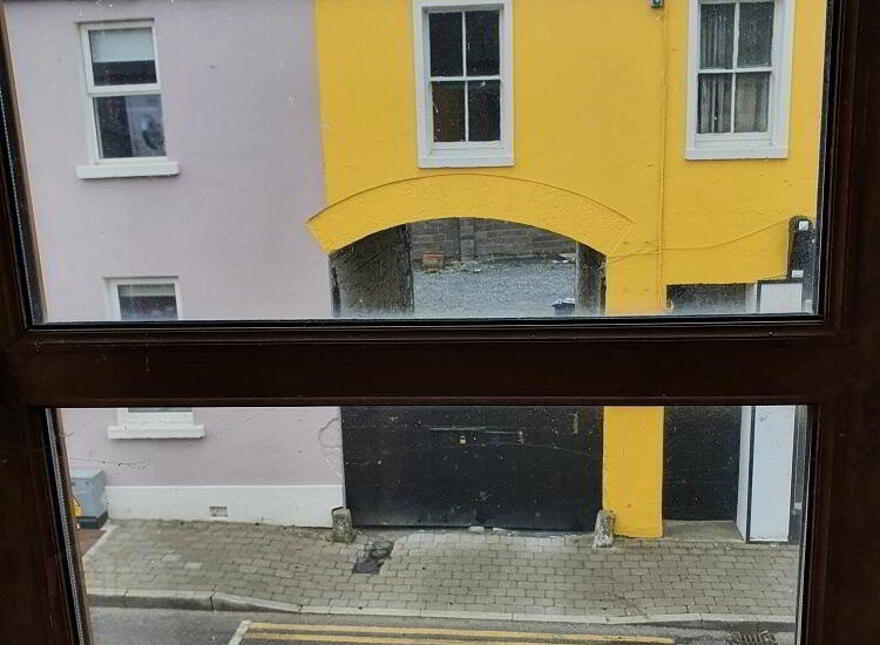 14 Town Hall Street, Cavan Town