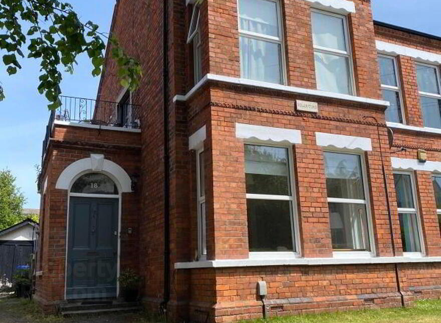 18a Cyprus Park, Belfast, BT5 6EA photo