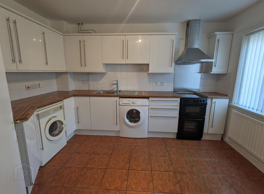 1 Upper Malone Gardens, Belfast, BT9 6LY