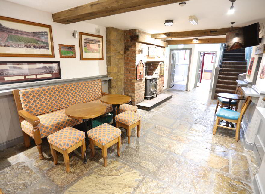 The Gas Lamp, 55 Thomas Street, Armagh, BT61 7QB