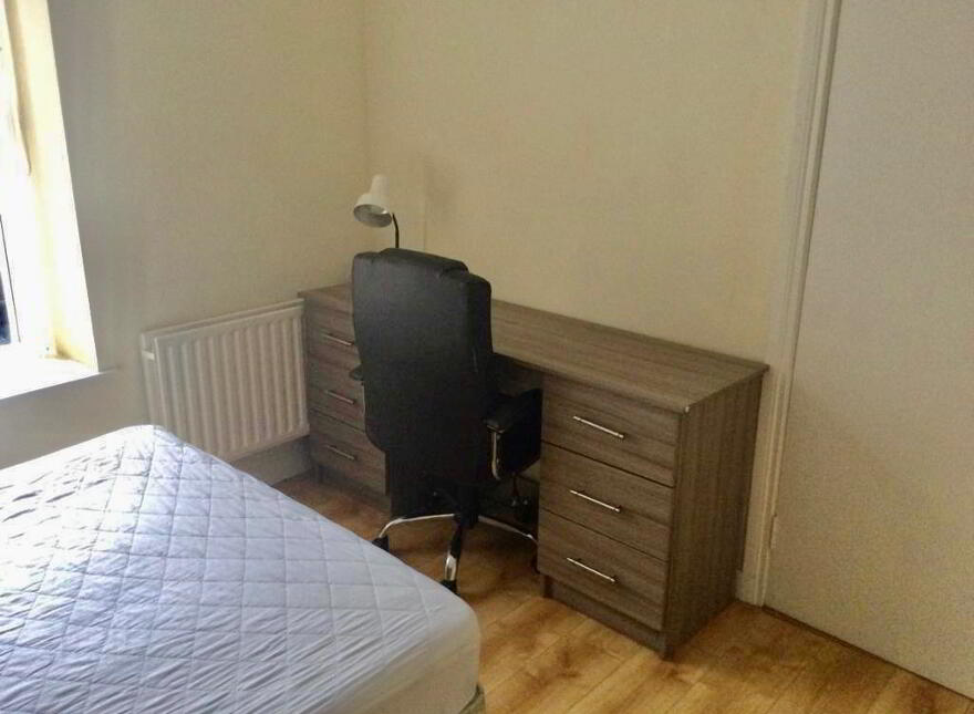 Student Accommodation, 23 Glasgow Terrace, Derry, BT48 0DP