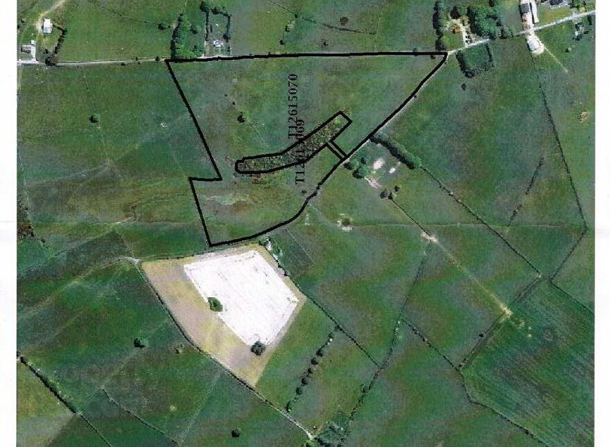 21 Acres, Of Top Quality Land With Extensive Road Frontage A photo