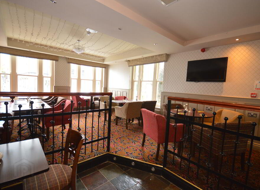 Glen Eden Hotel, 2 Main Street, Belleek, BT93 3FY