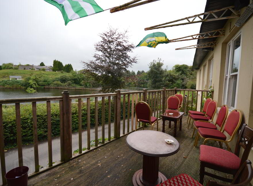Glen Eden Hotel, 2 Main Street, Belleek, BT93 3FY