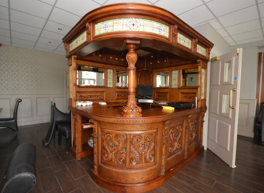 Glen Eden Hotel, 2 Main Street, Belleek, BT93 3FY
