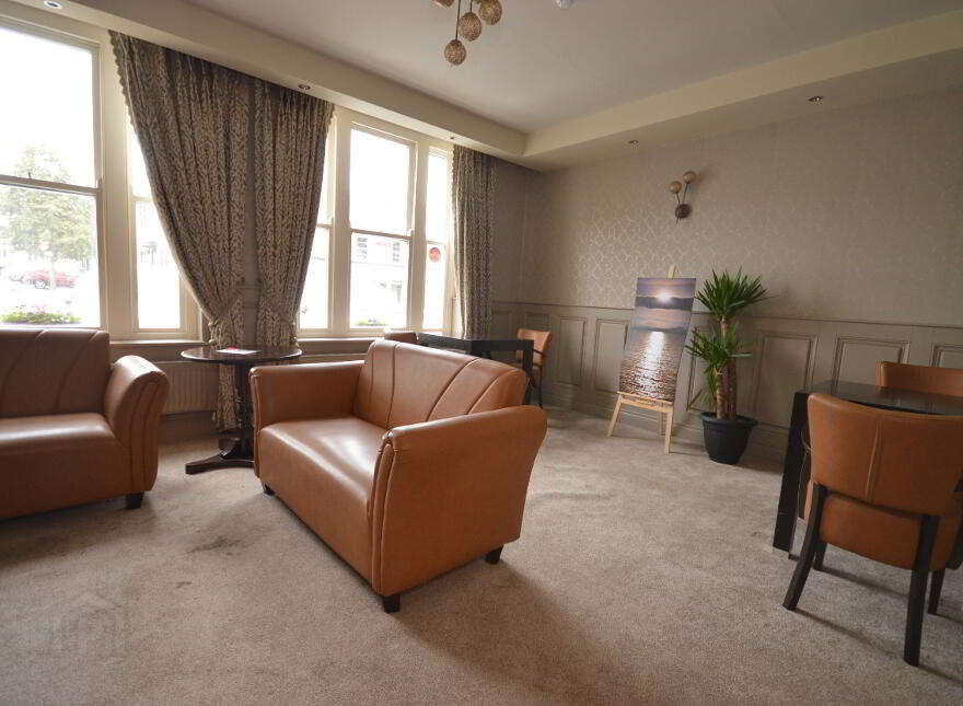 Glen Eden Hotel, 2 Main Street, Belleek, BT93 3FY