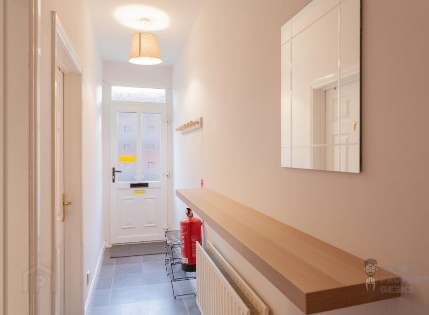 104 Tates Avenue, Belfast, BT9 7BZ
