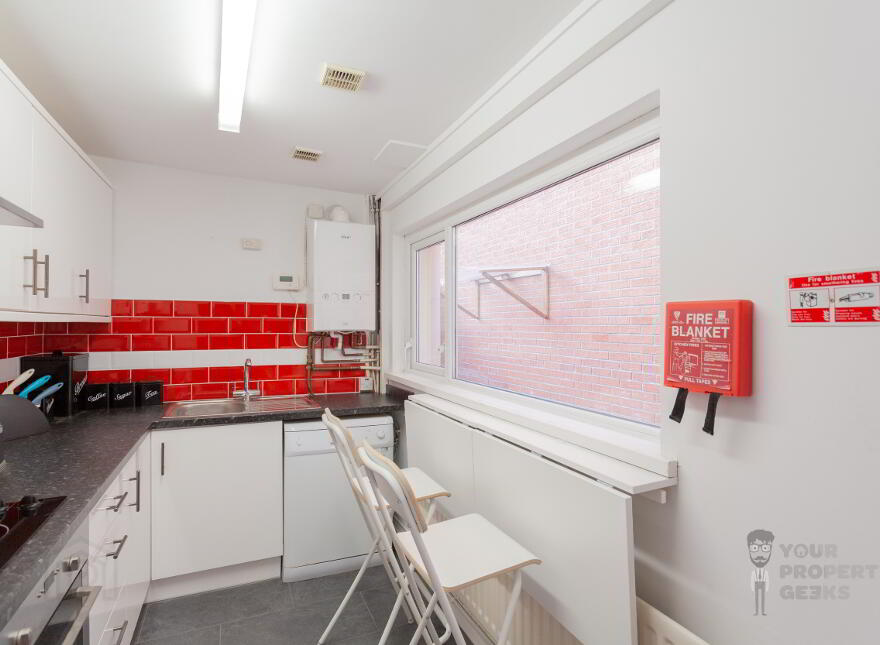 104 Tates Avenue, Belfast, BT9 7BZ