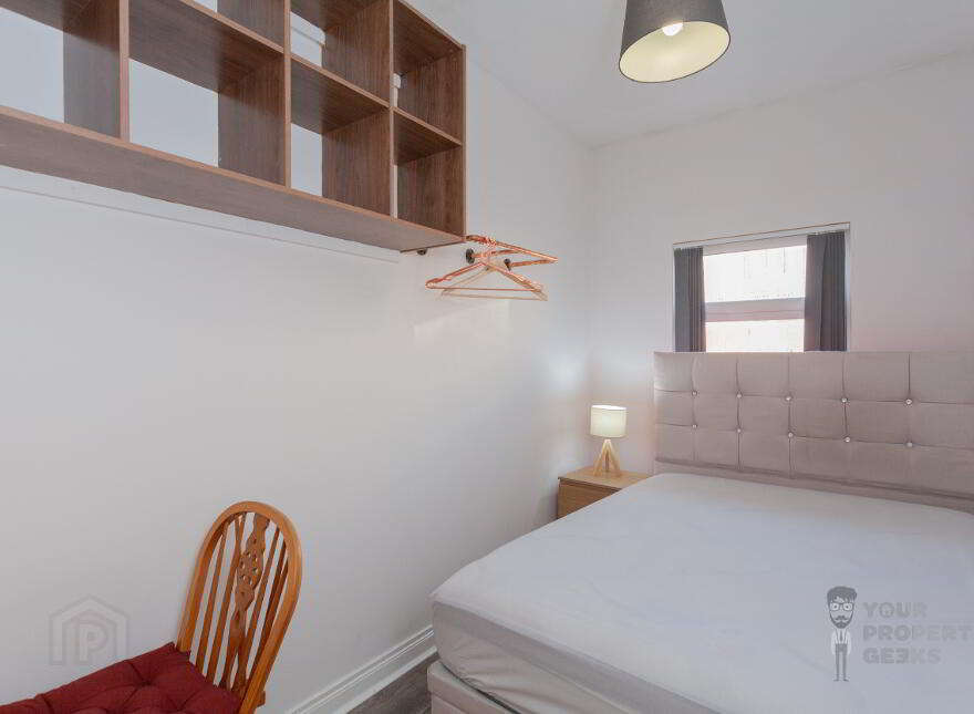 104 Tates Avenue, Belfast, BT9 7BZ