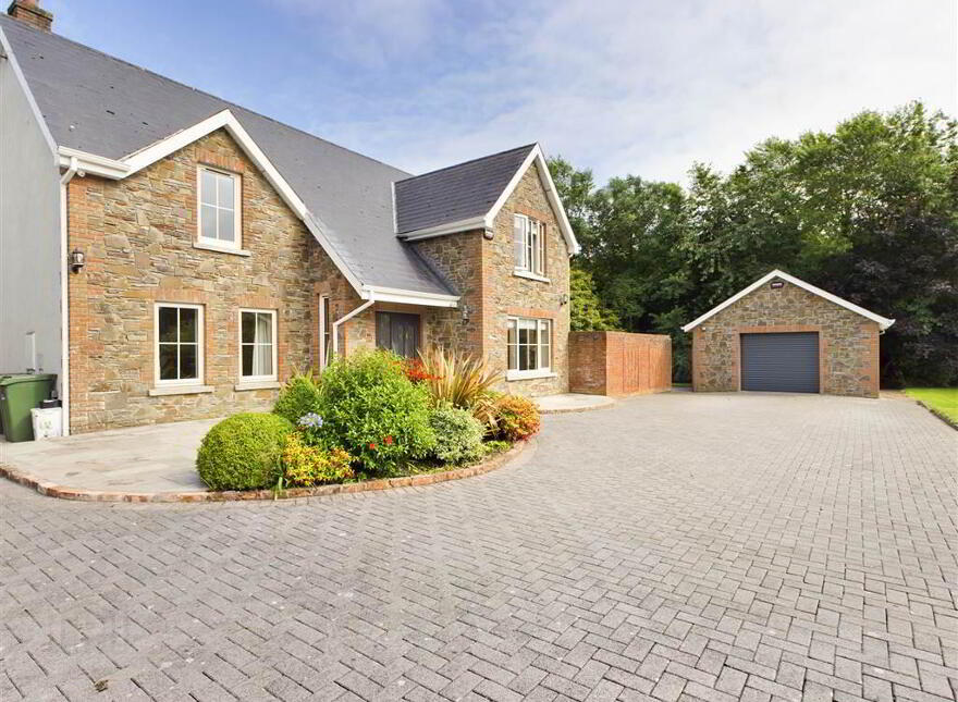 Clovelly, Castletown, Old Tramore Road, Waterford, X91P8Y7